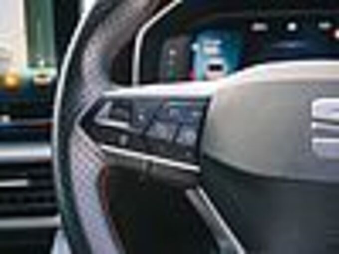 SEAT Leon 1.5 eTSI (150ps) FR DSG Estate 5-Door