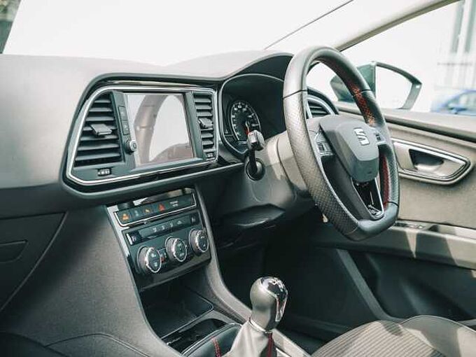 SEAT Leon 5dr 1.5 TSI EVO (130ps) FR